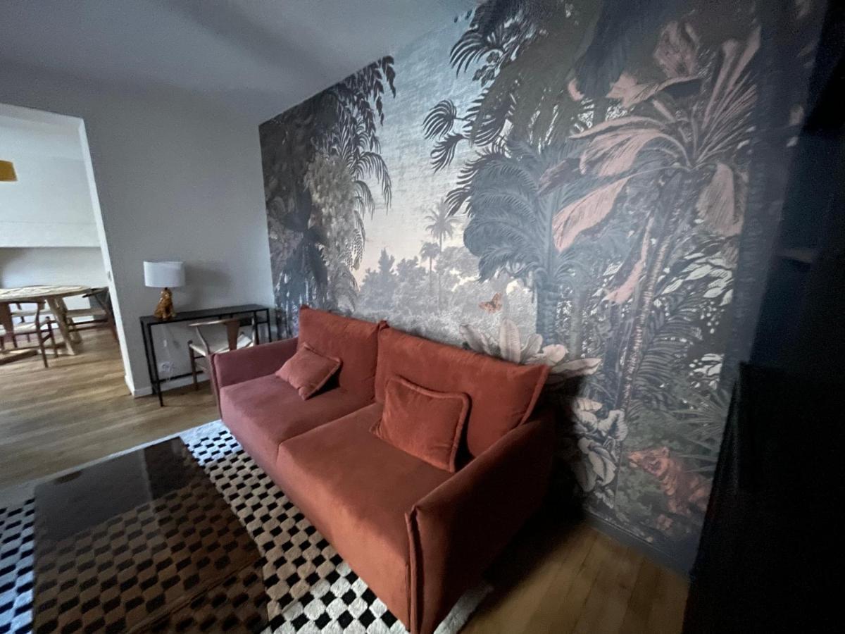 Le Petit Chateau Du Docteur Cambournac ブールジュ エクステリア 写真